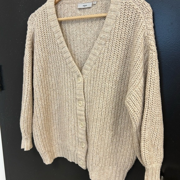 Minimum M loose knot cream cardigan in excellent condition! Great for spring - Picture 4 of 14